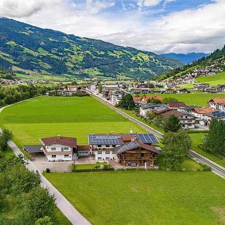 In Zillertal Near Slopes, Cleaning Included * Ramsau im Zillertal